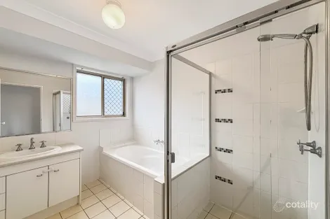 Property photo of 15 Claydon Place Rosewood QLD 4340