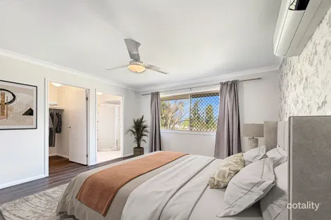 Property photo of 15 Claydon Place Rosewood QLD 4340