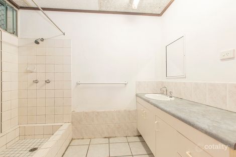 Property photo of 2/42 Albert Street Cranbrook QLD 4814