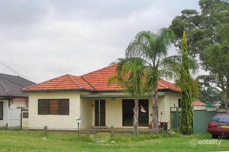 20 Gray Cres, Yagoona, NSW 2199