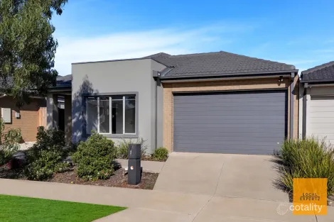 21 Westbourne St, Strathtulloh, VIC 3338