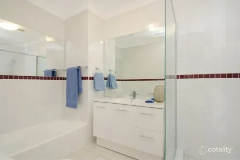 Property photo of 15/58-66 Curlewis Street Bondi Beach NSW 2026