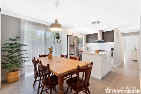 Property photo of 8 Tomlinson Place Armadale WA 6112