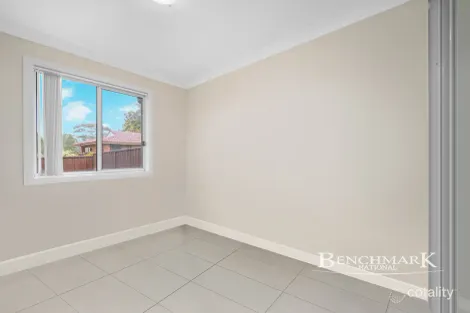 4 Olbury Pl, Airds, NSW 2560