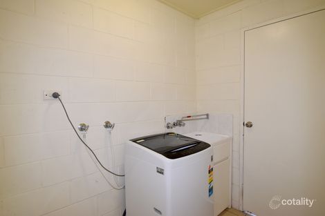 1/9 Cowan Cl, South Gladstone, QLD 4680