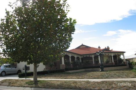 12 Pilgrim Dr, Hillside, VIC 3037