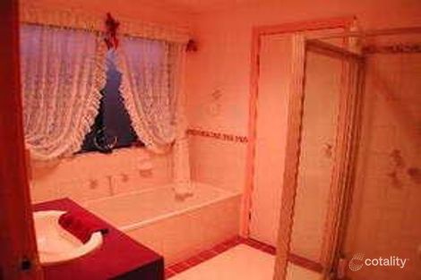 Property photo of 5 Schuit Crescent Pooraka SA 5095