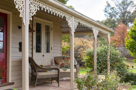 Property photo of 19 Faraday Street Taradale VIC 3447