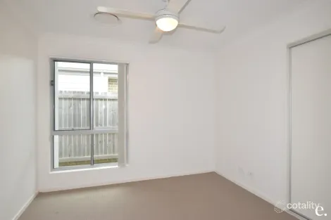 Property photo of 24 Seagull Boulevard Kirkwood QLD 4680