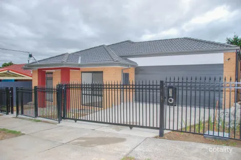 1a Victor Ct, Hampton Park, VIC 3976