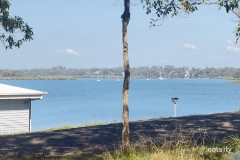 1 Beelong St, Macleay Island, QLD 4184