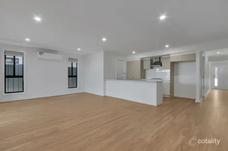 Property photo of 21 Barritt Road Munno Para Downs SA 5115