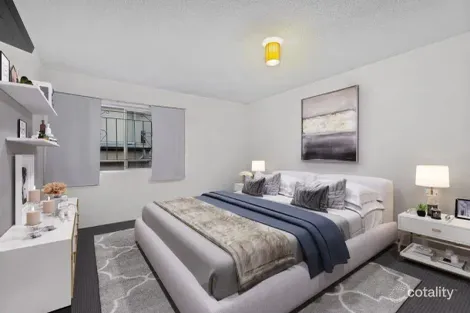 Property photo of 2/302 Cavendish Road Coorparoo QLD 4151