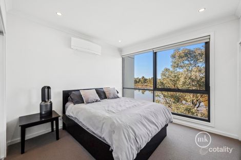 Property photo of 4/70 Hazel Glen Drive Doreen VIC 3754