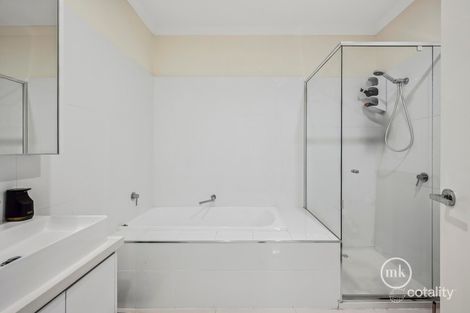 Property photo of 4/70 Hazel Glen Drive Doreen VIC 3754