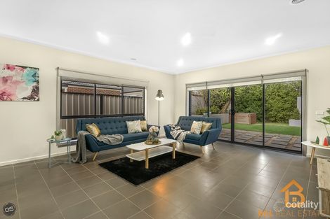 Property photo of 1/6 Assumption Close Truganina VIC 3029