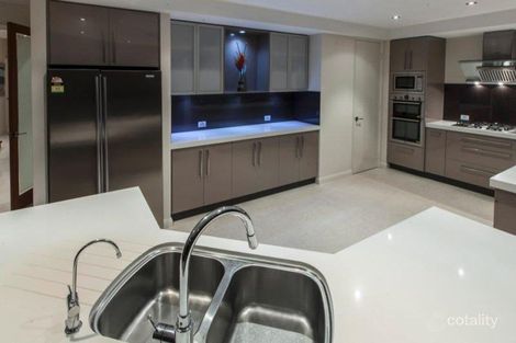 Property photo of 27 Seahorse Parade Karrinyup WA 6018