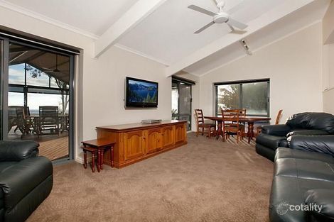 Property photo of 21 Kentish Road Elizabeth Downs SA 5113
