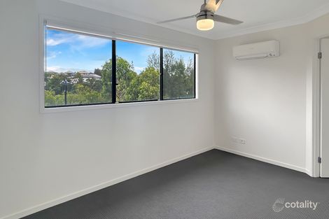 Property photo of 20 Bottlebrush Drive Deebing Heights QLD 4306