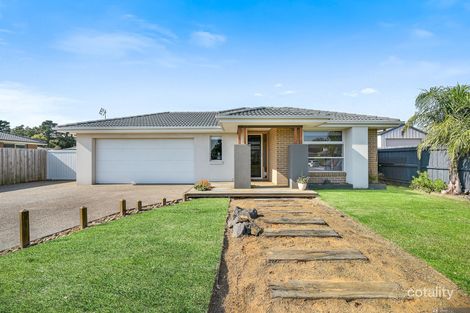 Property photo of 3 Sian Street Lang Lang VIC 3984