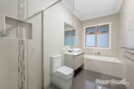 Property photo of 1/23 Pine Way Doncaster East VIC 3109