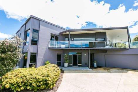 5 Spring Valley Dr, Torquay, VIC 3228