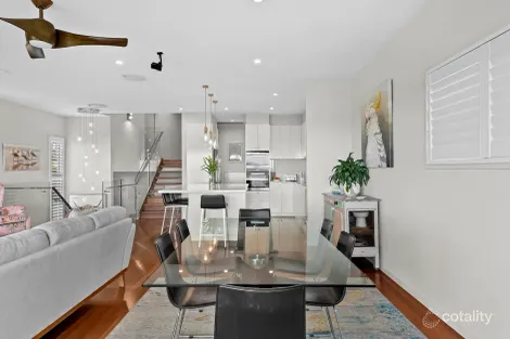 Property photo of 81 Melville Terrace Manly QLD 4179