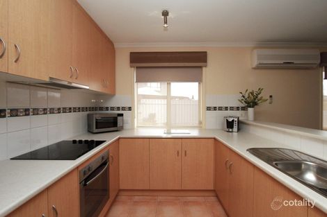 Property photo of 32 Heysen Parade Hayborough SA 5211