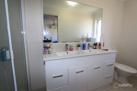 Property photo of 58 Bronco Crescent Gracemere QLD 4702
