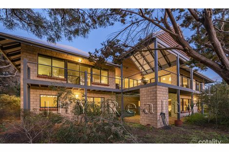 Property photo of 8 Hammond Road Yallingup WA 6282