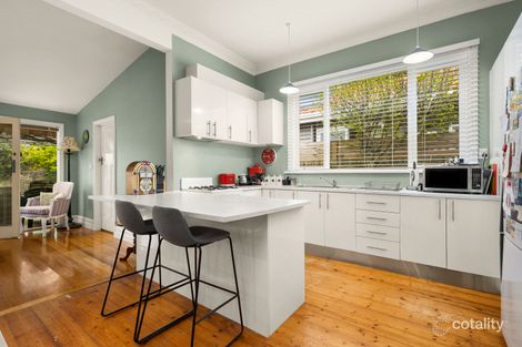 Property photo of 13 Balmoral Avenue Strathmore VIC 3041