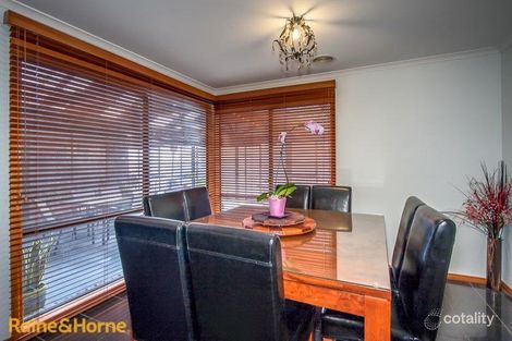 Property photo of 1 Piping Lane Sunbury VIC 3429