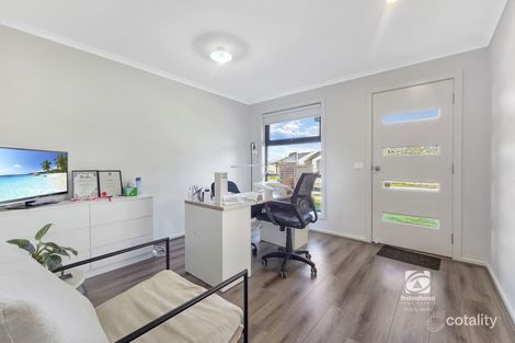 Property photo of 2 Silvertop Street Lucknow VIC 3875