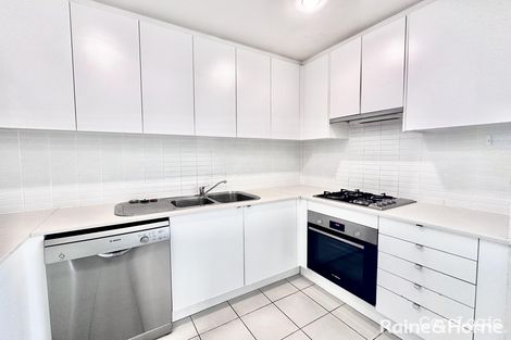 Property photo of 207D/10-16 Marquet Street Rhodes NSW 2138