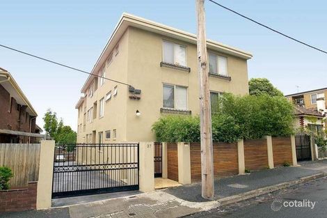 1/37 Flemington St, Travancore, VIC 3032