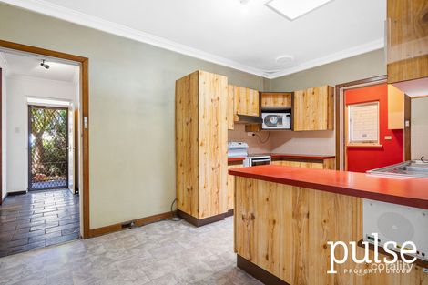 Property photo of 3 Lana Court Rossmoyne WA 6148
