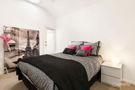 Property photo of 20 Salisbury Grove Northcote VIC 3070