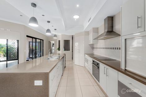 Property photo of 3 Tindari Place Varsity Lakes QLD 4227