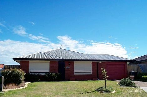 32 Goroka Gr, Ballajura, WA 6066
