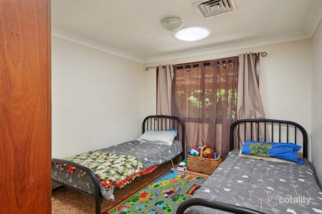 Property photo of 70 Jasmin Crescent Lake Albert NSW 2650