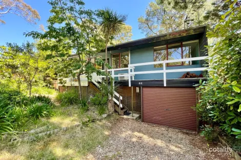 Property photo of 44 Fifth Avenue Katoomba NSW 2780