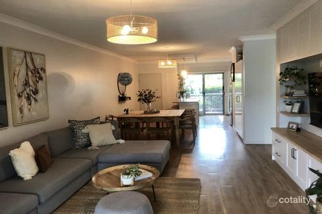 Property photo of 2/12-18 Bayview Street Runaway Bay QLD 4216