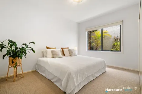 Property photo of 2/13 Batesford Road Chadstone VIC 3148