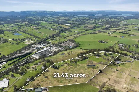 35-45 Aurisch Dr, Narre Warren North, VIC 3804