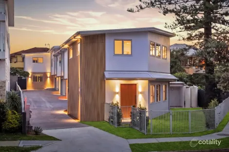 197 Bay Rd, Toowoon Bay, NSW 2261