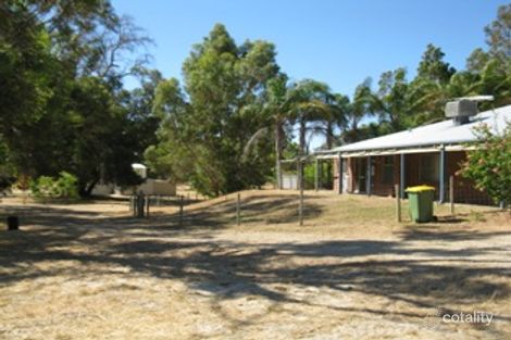 Property photo of 325 Mulga Drive Parklands WA 6180