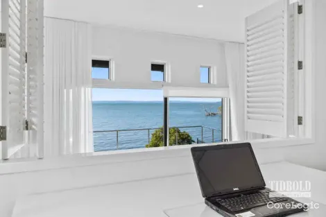 Property photo of 113 Shore Street North Cleveland QLD 4163