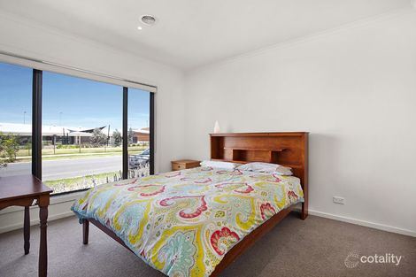 Property photo of 55 Ponsford Drive Point Cook VIC 3030