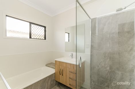 Property photo of 74 Riveredge Boulevard Oonoonba QLD 4811
