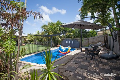 Property photo of 32 Marine Parade Bucasia QLD 4750